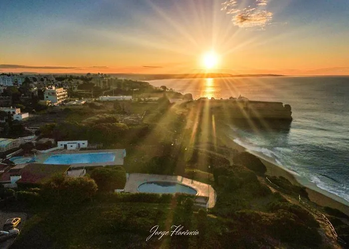 Andorinha 2 Bedroom Apart-close To The Sea-algarve Appartamento