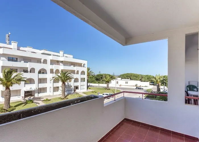 Andorinha 2 Bedroom Apart-close To The Sea-algarve Διαμέρισμα