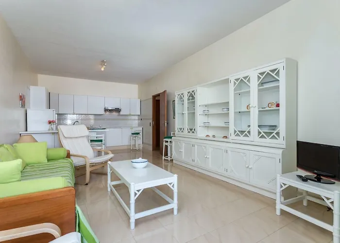 Andorinha 2 Bedroom Apart-close To The Sea-algarve Porches (Algarve)